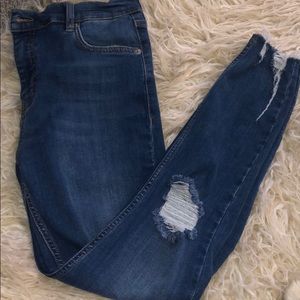 Free People Dark Blue Skinny Jeans with Distressed Knee